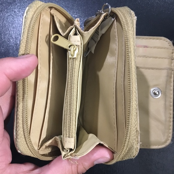 Wallet - Picture 4 of 4